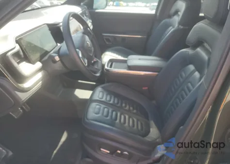 2023 Rivian R1S Adventure from USA, damaged, VIN 7PDSGABA1PN015015